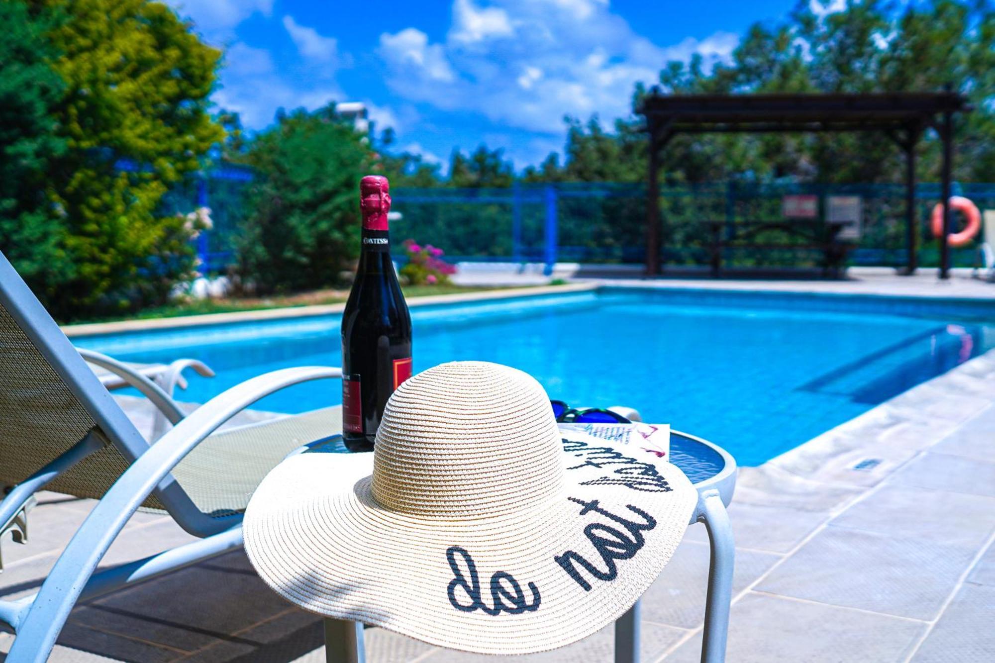 Azzurro Holiday Villas Peja Zewnętrze zdjęcie
